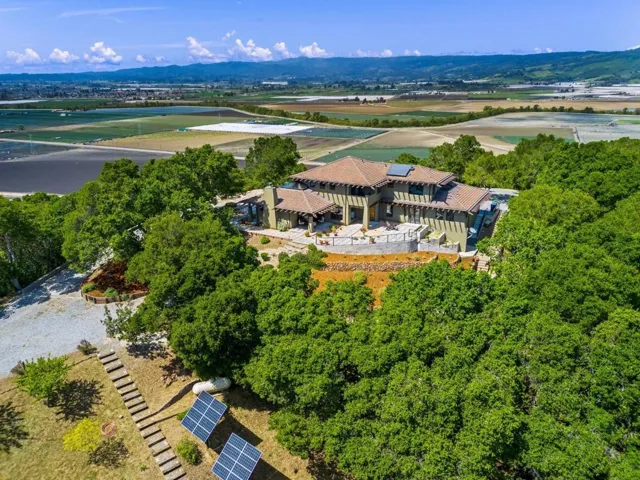 1205 Eagle Hill Road, Royal Oaks, California 95076