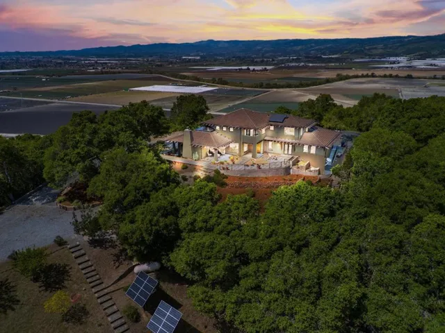1205 Eagle Hill Road, Royal Oaks, California 95076