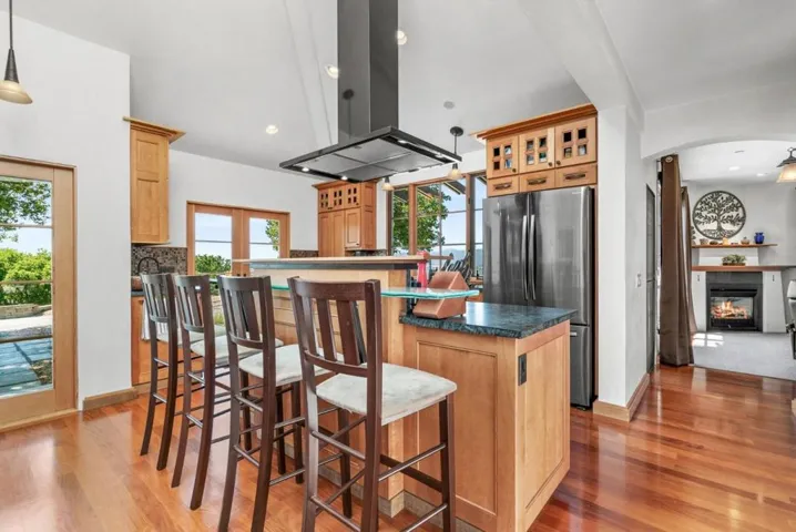 1205 Eagle Hill Road, Royal Oaks, California 95076