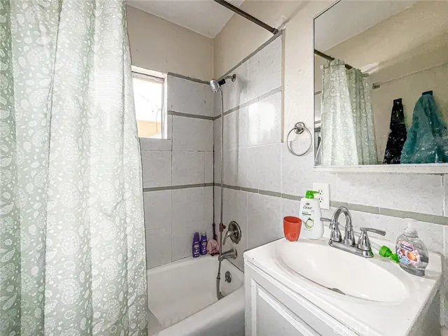 1403 Lemon Avenue, Long Beach, California 90813