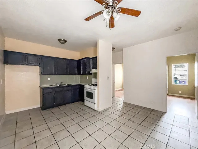 1403 Lemon Avenue, Long Beach, California 90813