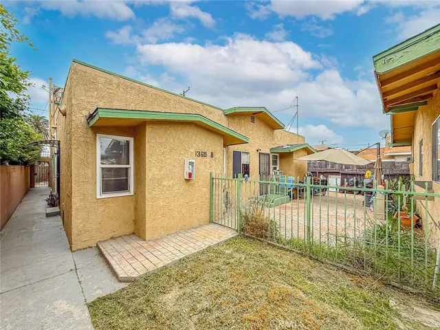 1403 Lemon Avenue, Long Beach, California 90813