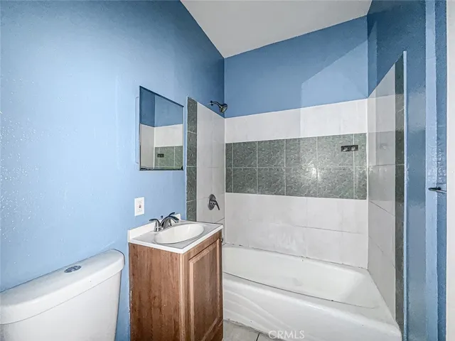1403 Lemon Avenue, Long Beach, California 90813