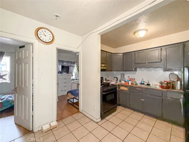 1403 Lemon Avenue, Long Beach, California 90813