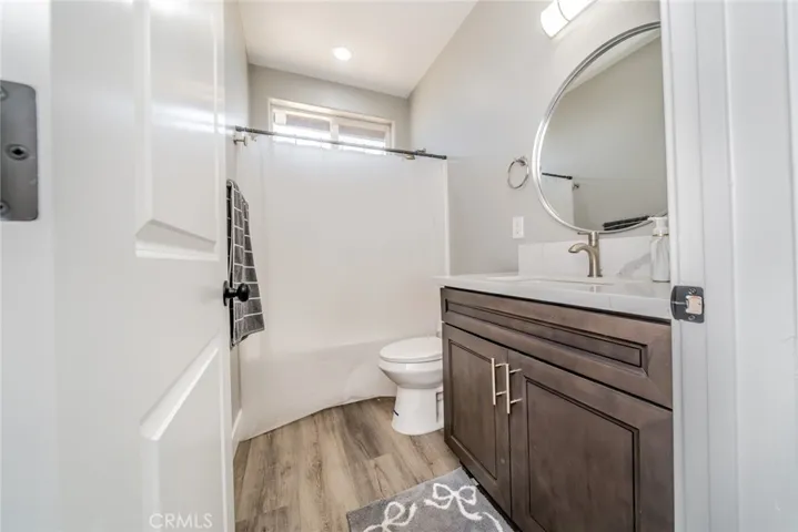 11515 Mariposa, Hesperia, California 92345