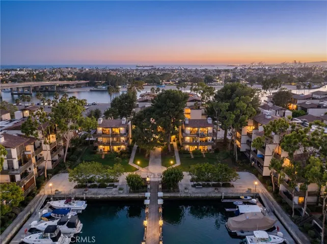 8208 Marina Pacifica N, Long Beach, California 90803
