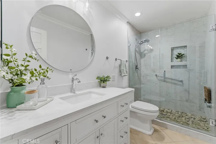 8208 Marina Pacifica N, Long Beach, California 90803