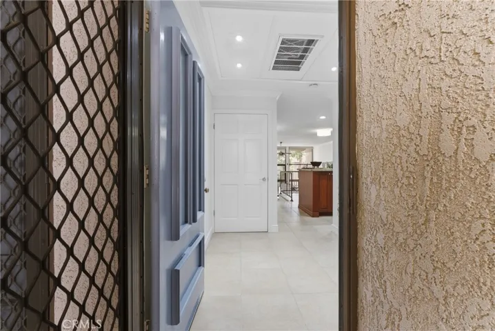8208 Marina Pacifica N, Long Beach, California 90803