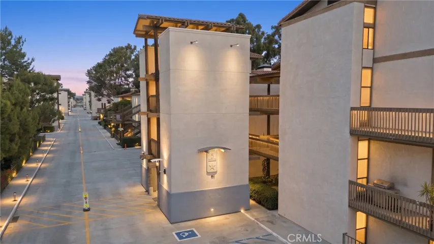 8208 Marina Pacifica N, Long Beach, California 90803
