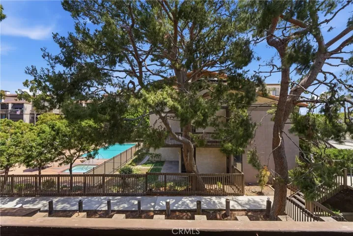 8208 Marina Pacifica N, Long Beach, California 90803