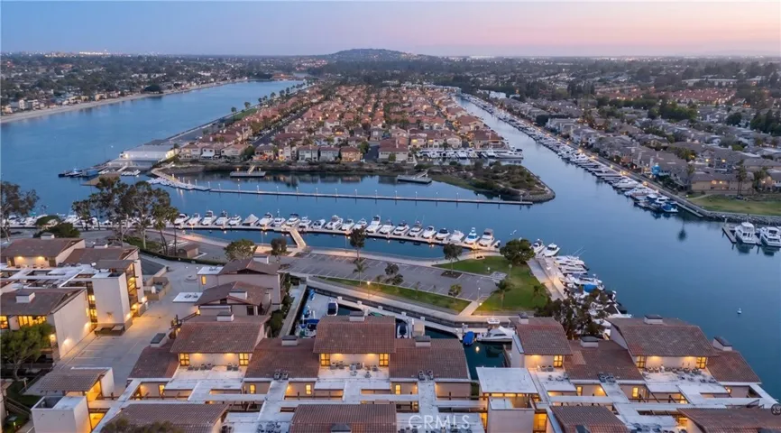 8208 Marina Pacifica N, Long Beach, California 90803