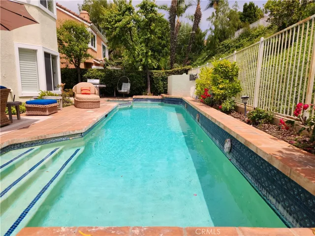 24718 Calle Serranona, Calabasas, California 91302