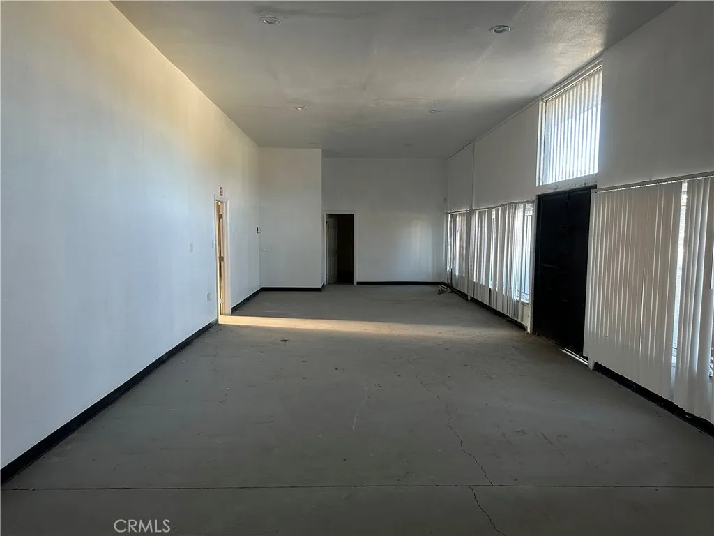 431 W 10th, San Bernardino, California 92410 — photo 4