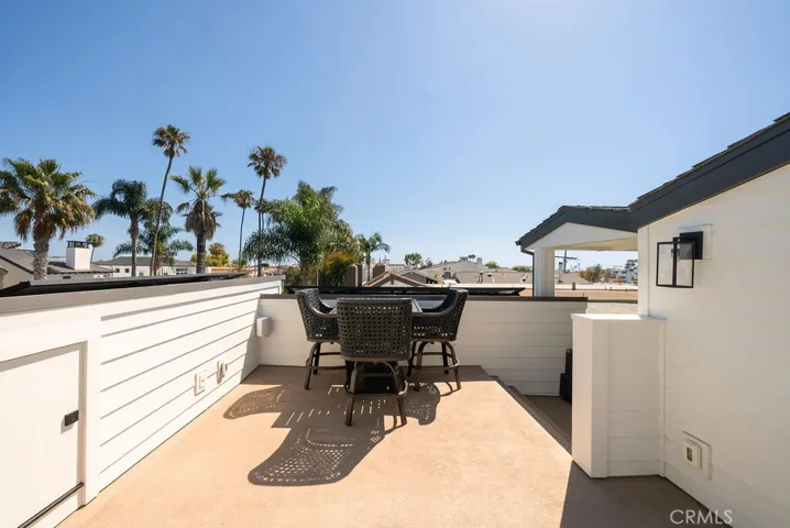 419 Goldenrod Avenue, Corona Del Mar, California 92625