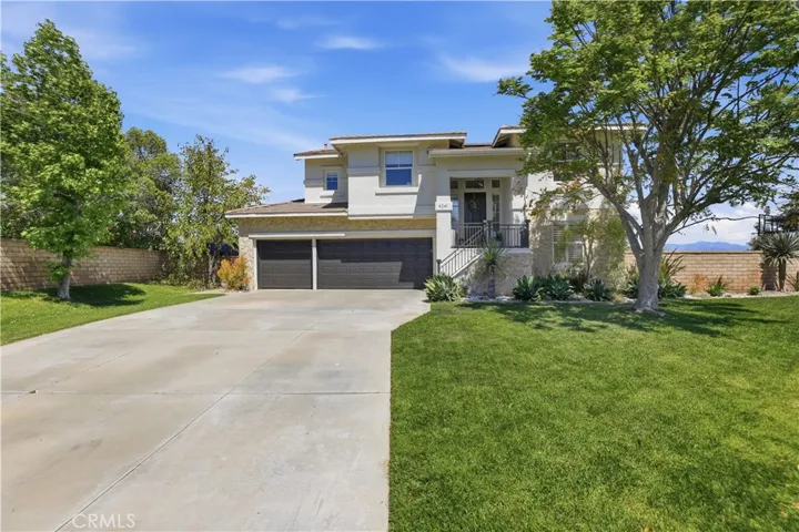 4241 Stonebriar, Corona, California 92883