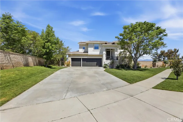 4241 Stonebriar, Corona, California 92883