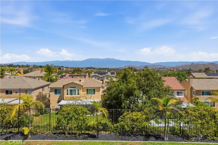 4241 Stonebriar, Corona, California 92883