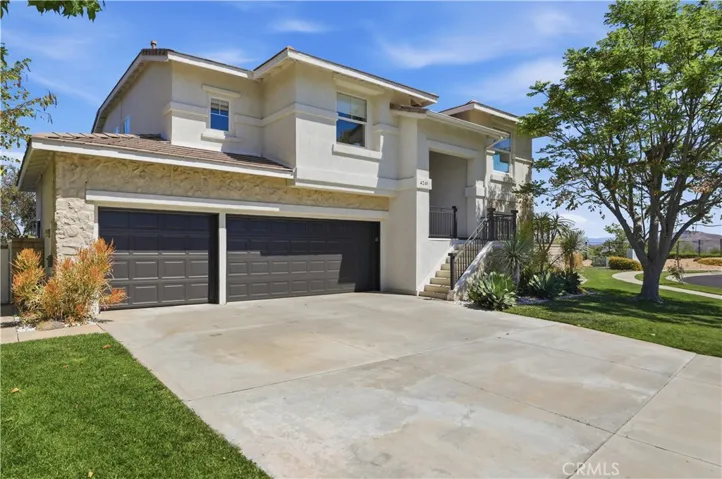 4241 Stonebriar, Corona, California 92883