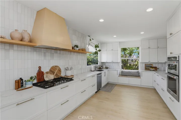 4241 Stonebriar, Corona, California 92883
