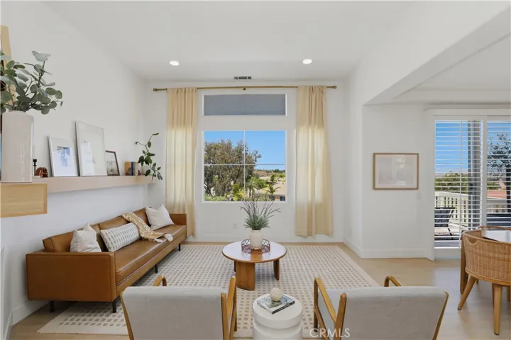 4241 Stonebriar, Corona, California 92883