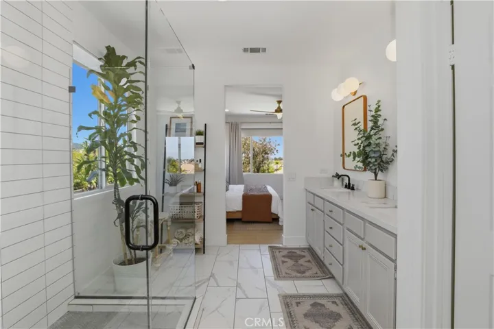 4241 Stonebriar, Corona, California 92883