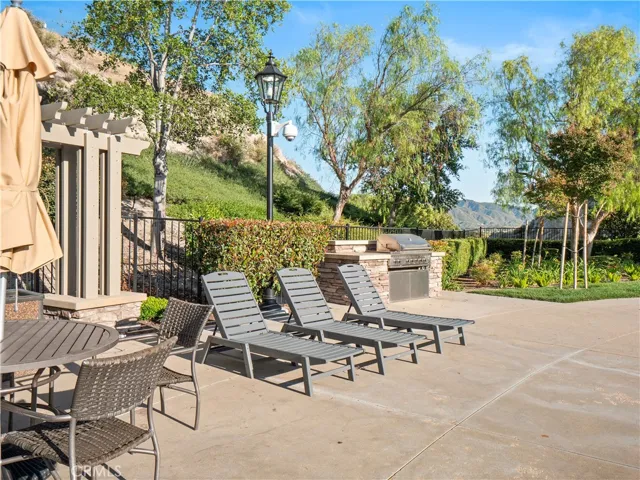 15912 Austin Court, Canyon Country, California 91387