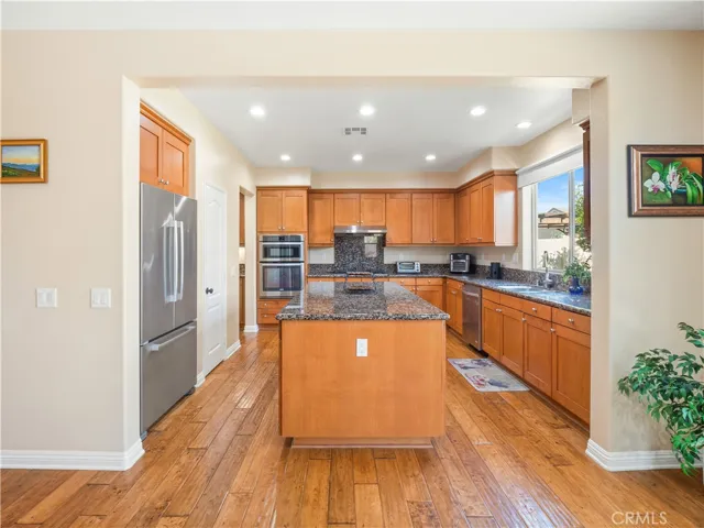15912 Austin Court, Canyon Country, California 91387