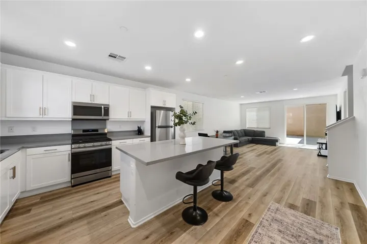 154 Ambrosia Court, Perris, California 92571
