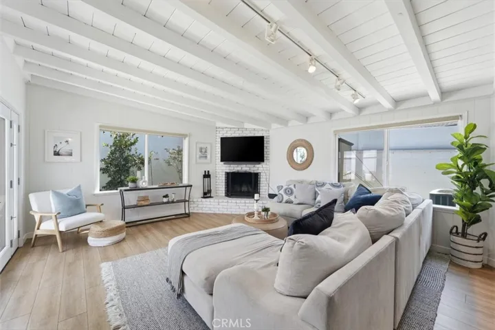 5308 W 142nd Place, Hawthorne, California 90250