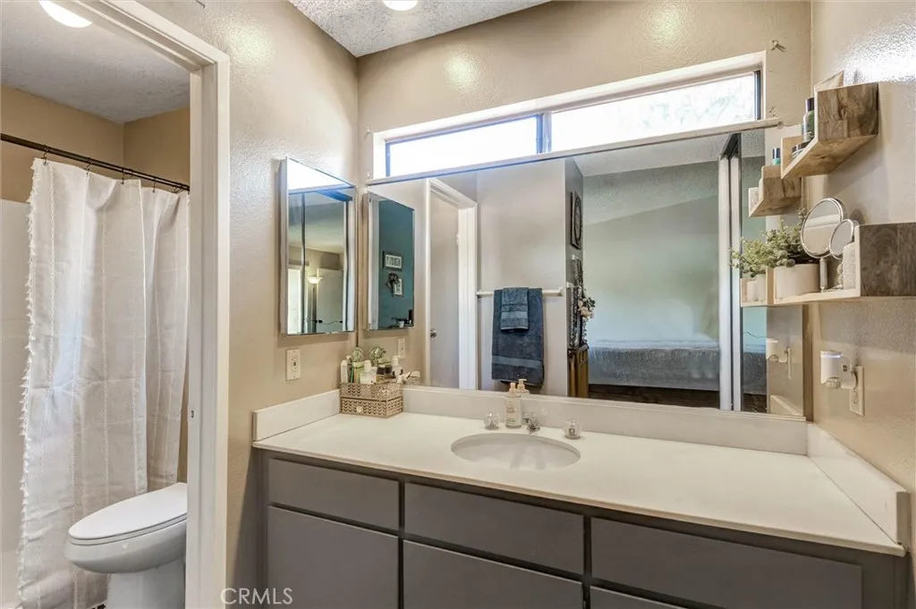 Primary Attached 3/4 Bath