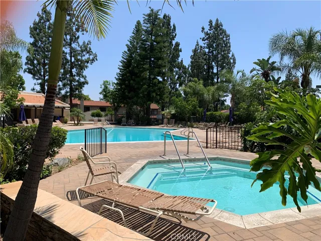 Pool 1