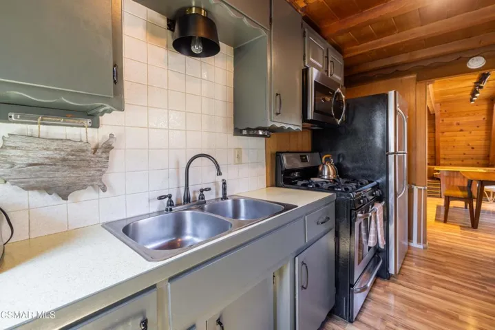Kitchen2-0337