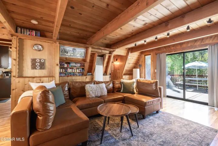 Livingroom4-