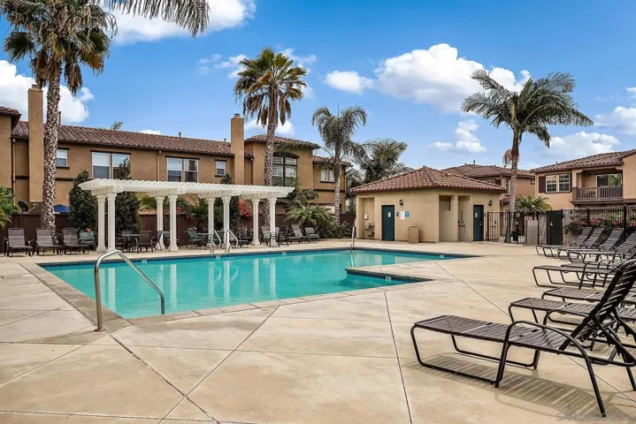 4484 Brisbane Way 5, Oceanside, California 92058