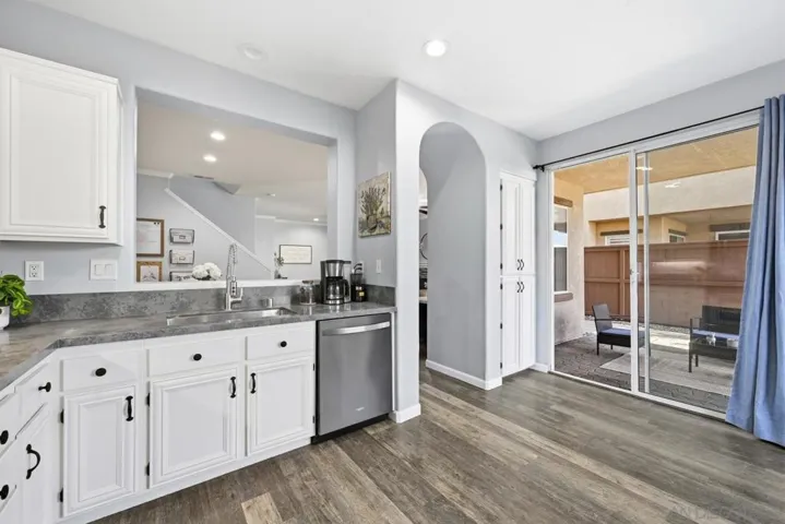4484 Brisbane Way 5, Oceanside, California 92058