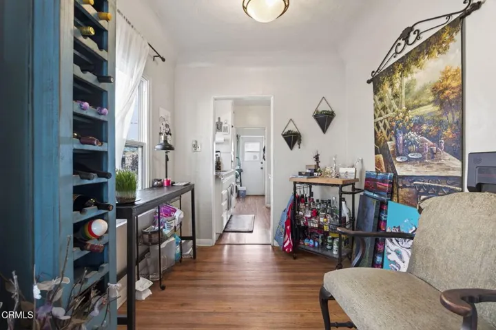 22-web-or-mls-Upmarketmedia_2102Cha-064