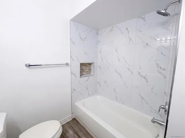 5219 Irwin, San Diego, California 92120