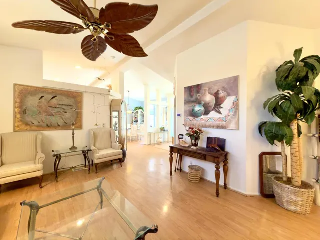 Living area 1