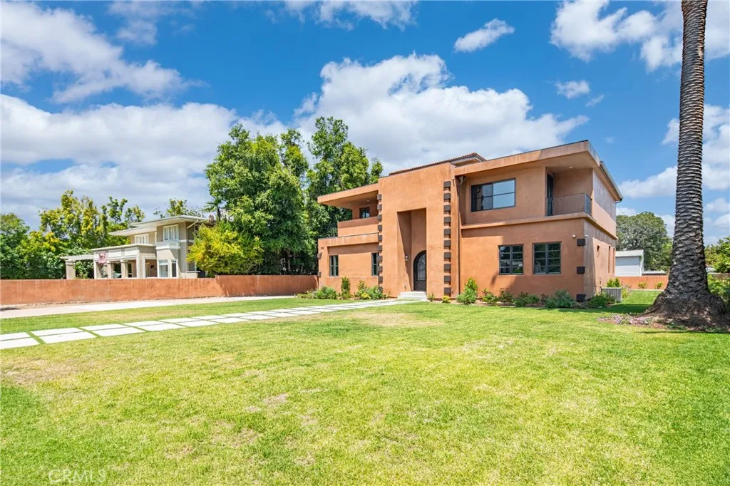 802 Michigan, Pasadena, California 91107 — photo 5
