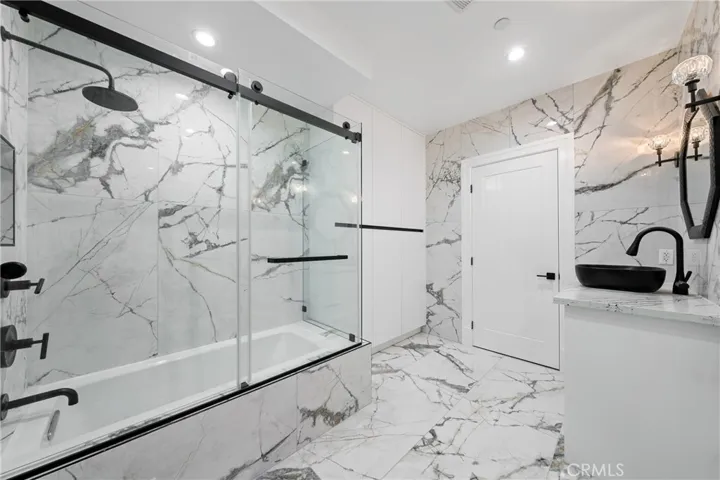 802 Michigan, Pasadena, California 91107