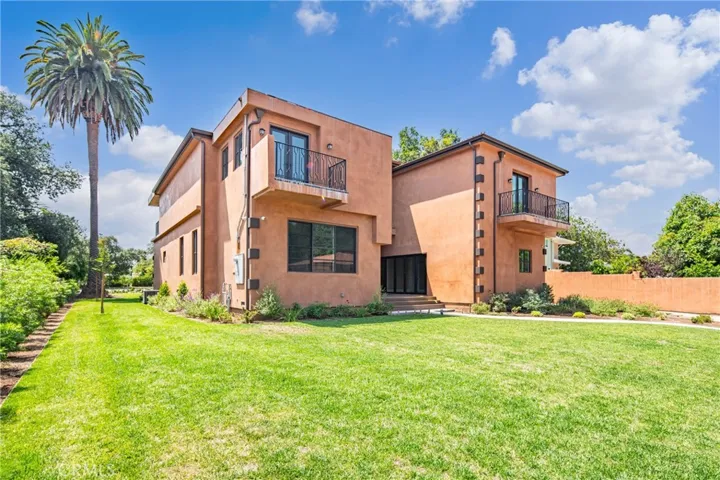 802 Michigan, Pasadena, California 91107