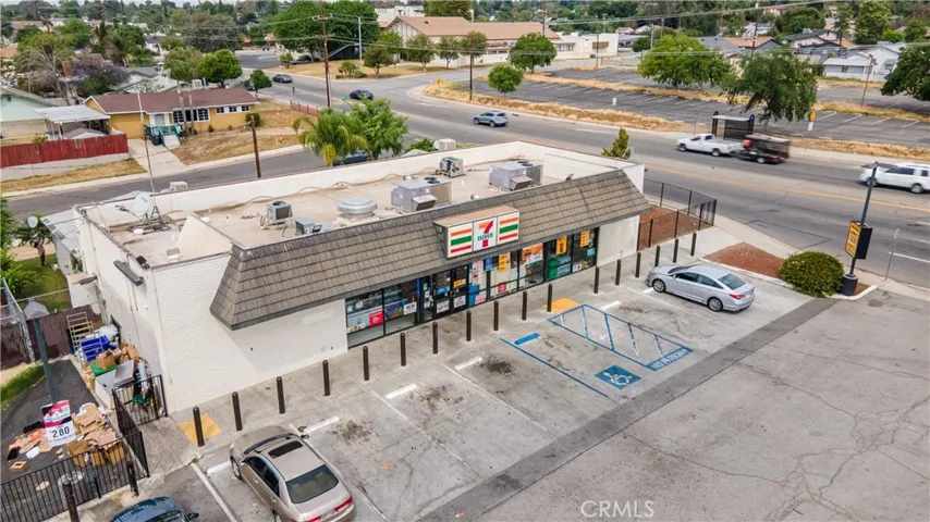 2636 River Boulevard, Bakersfield, California 93305