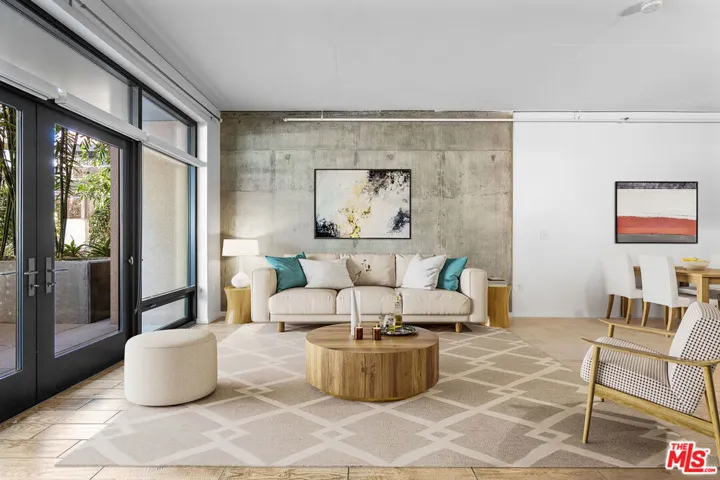 1111 S Grand Avenue 405, Los Angeles, California 90015