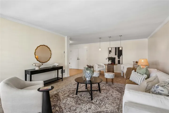 645 Paseo De La Playa 201, Redondo Beach, California 90277