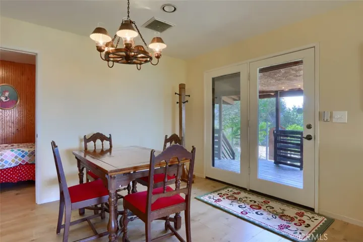 43016 Sunshine Mountain, Oakhurst, California 93644
