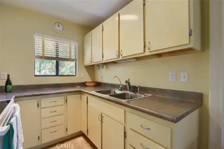 43016 Sunshine Mountain, Oakhurst, California 93644
