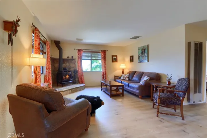 43016 Sunshine Mountain, Oakhurst, California 93644