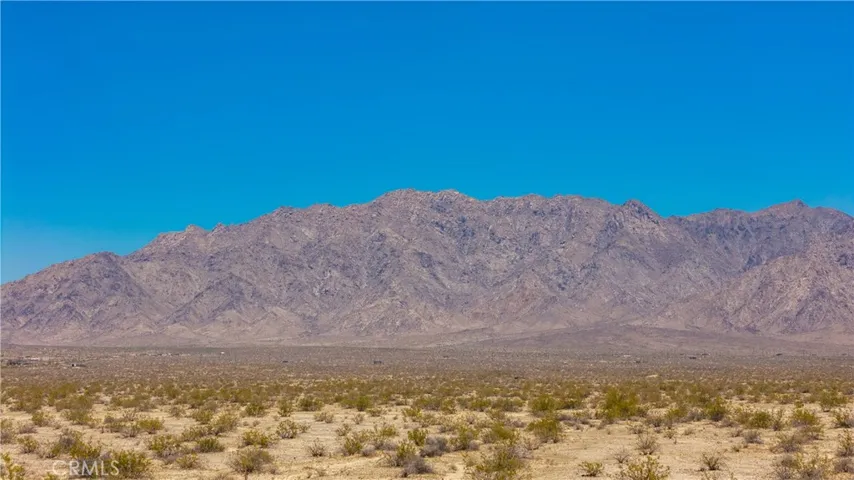 100 Ironage Peak Road, 29 Palms, California 92277
