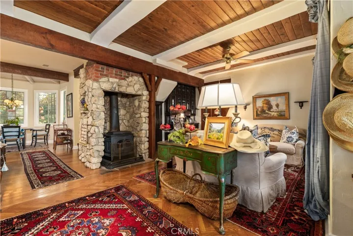 Cozy seating area to the right as you enter the home.