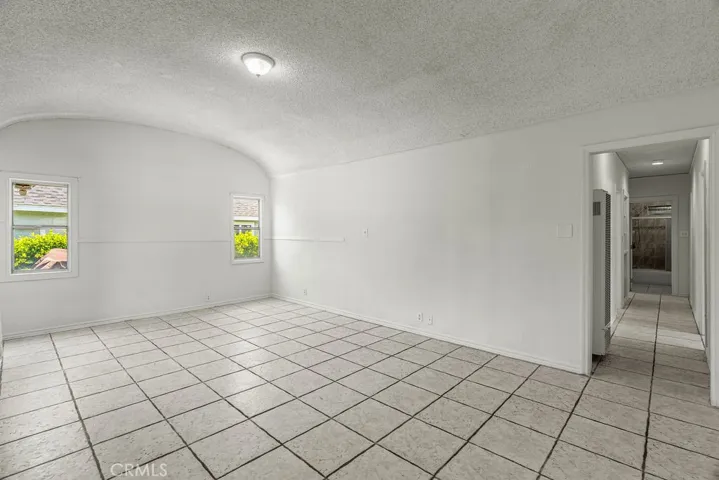 2438 E 114th, Los Angeles, California 90059